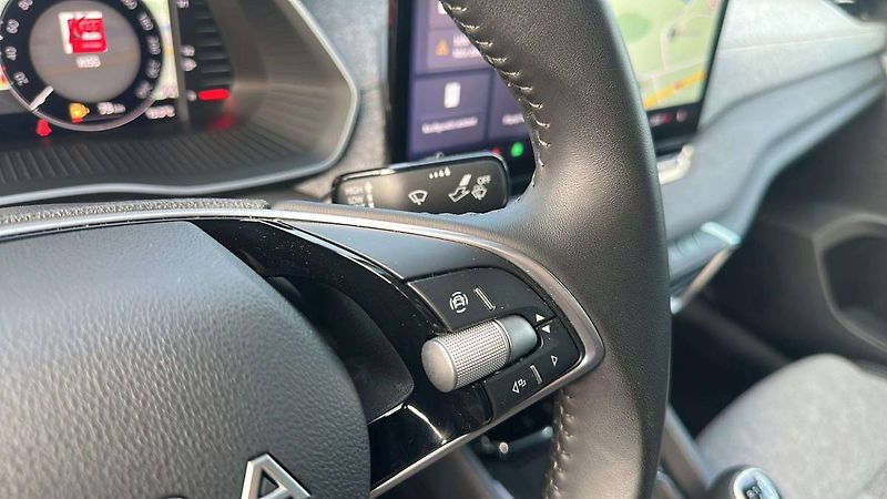 Škoda Octavia Top Selection 1,5 TSI 110kW MT - fotka 11 z 30