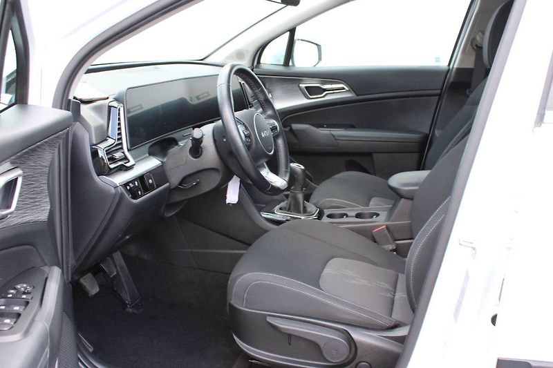 Kia Sportage (2023) 1.6 T-GDI 110kW Exlusive manuá - fotka 22 z 31