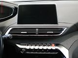 Peugeot 3008 (2019) 1.2PT, Allure, AT, navi - náhled 13
