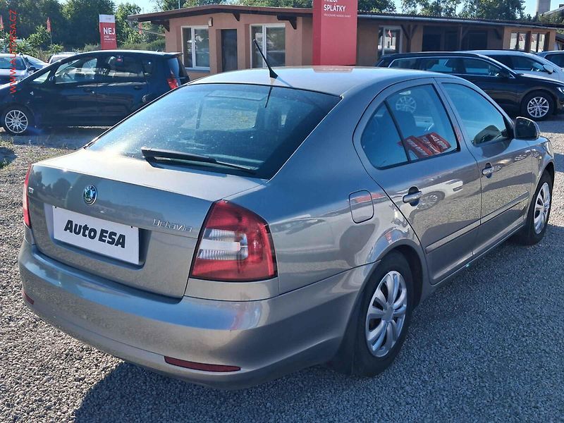Škoda Octavia (2012) 1.4 TSi, 1.maj,ČR - fotka 4 z 17