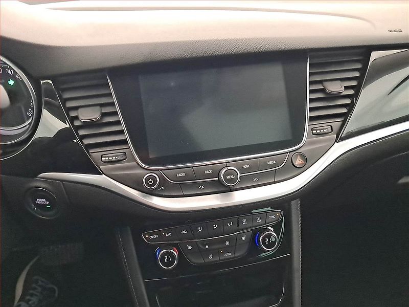 Opel Astra (2016) 1.4 T, Automat, Navi, Xenony - fotka 12 z 18