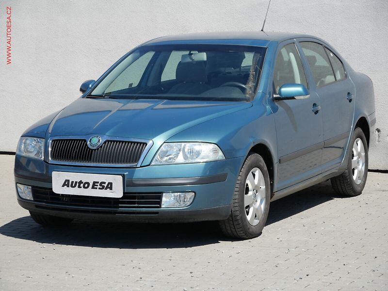 Škoda Octavia (2005) 1.9 TDi, ČR, Ambition - fotka 3 z 15