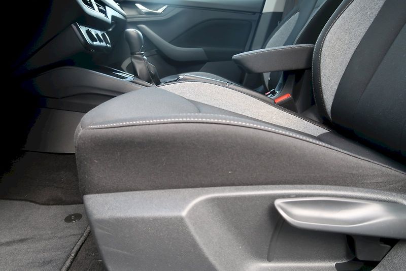 Škoda Scala (2025) Selection 1.0 TSI 85 kW - fotka 20 z 28