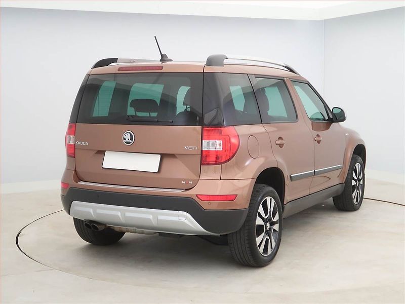 Škoda Yeti (2014) Laurin&Klement 2.0 TDI, 4X4 - fotka 5 z 18