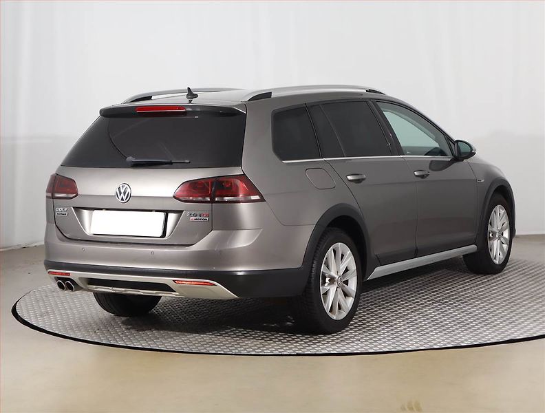 Volkswagen Golf (2016) Alltrack 2.0 TDI Alltrack - fotka 5 z 25