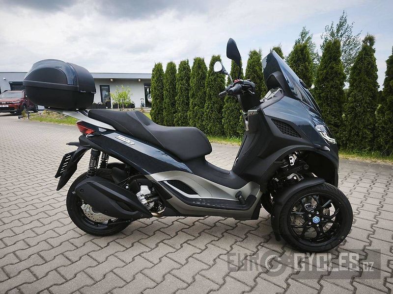 Piaggio MP3 300 (2025) MP3 310 - fotka 3 z 14