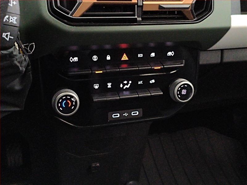 Dacia Spring (2025) Extreme Electric 65 (27 kWh) - fotka 18 z 20