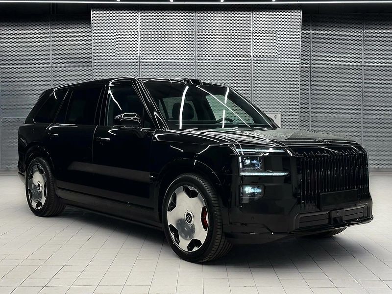 ZEEKR 9X (2026) Hyper 70kWh*1030kW*1401k - fotka 3 z 21