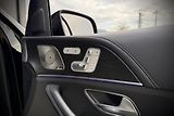 Mercedes-Benz GLS (2022) GLS 400d 4Matic AMG Line - náhled 47