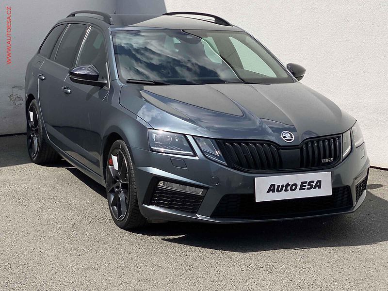 Škoda Octavia (2018) 2.0 TDi, RS, DSG - fotografie inzerátu