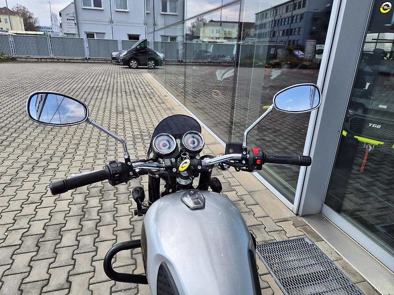 Benelli Imperiale 400 (2020) - fotka 20 z 20
