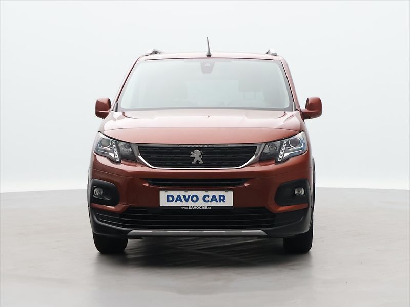 Peugeot Rifter 1,5 HDi 96kW Allure Aut.klima - fotka 2 z 32