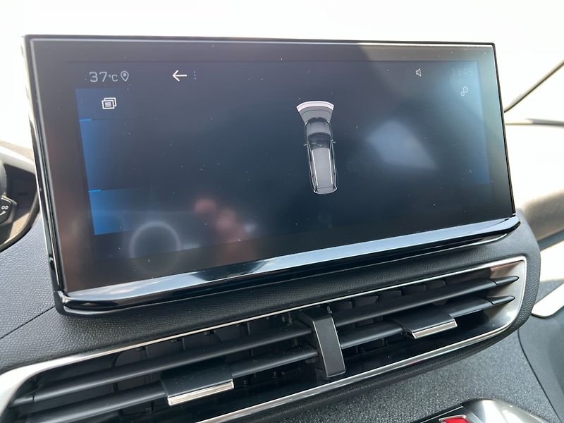Peugeot 5008 (2021) 1.5HDi 96kW Allure+! Tažné! 7m - fotka 43 z 46