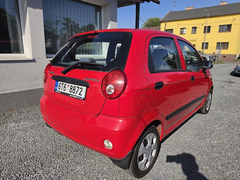 Chevrolet Spark 800 Klimatizace  - fotka 4 z 21