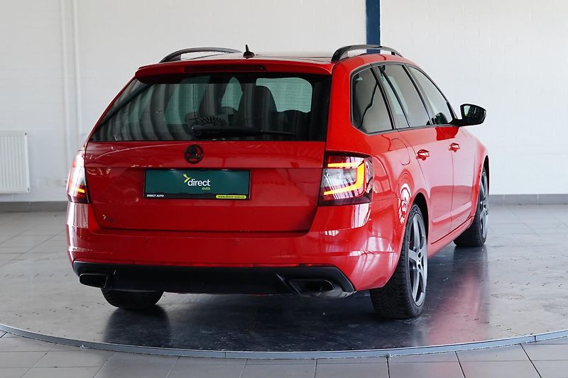 Škoda Octavia - fotka 2 z 28