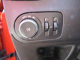 Opel Crossland X (2020) 1.2i, AC, výhřev sed - náhled 17