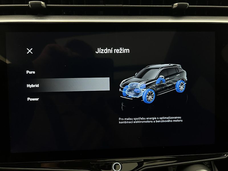 Lynk & Co 01 PHEV AUT - fotka 33 z 50