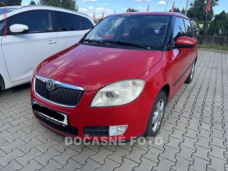 Škoda Fabia (2009) 1.4 MPi, autoAC - fotka 1 z 3
