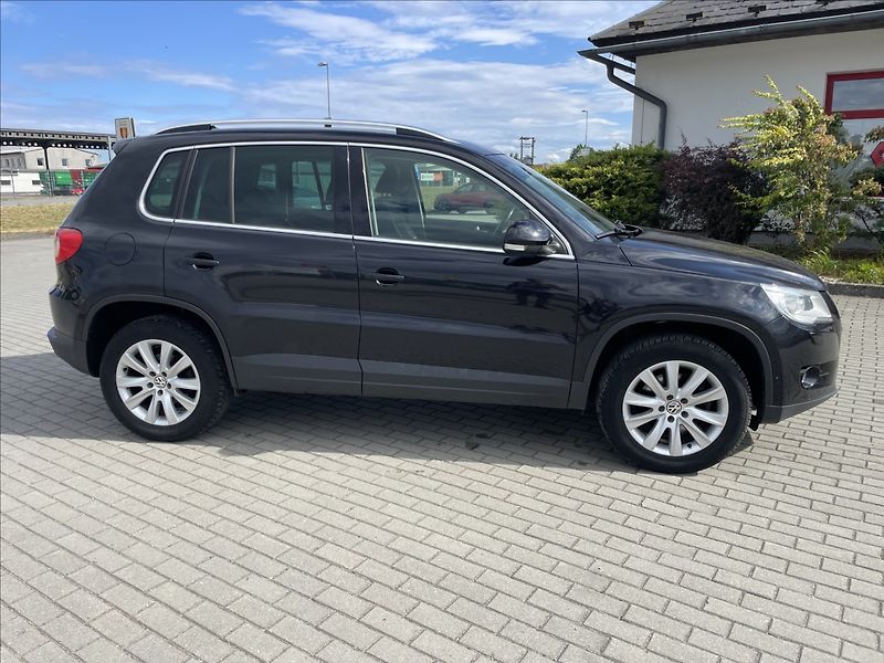 Volkswagen Tiguan 2,0 TDi 100kw 4x4 DSG Panorama - fotka 32 z 33