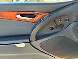 Mercedes-Benz SL (2002) 5.0 V8, 225KW - náhled 28