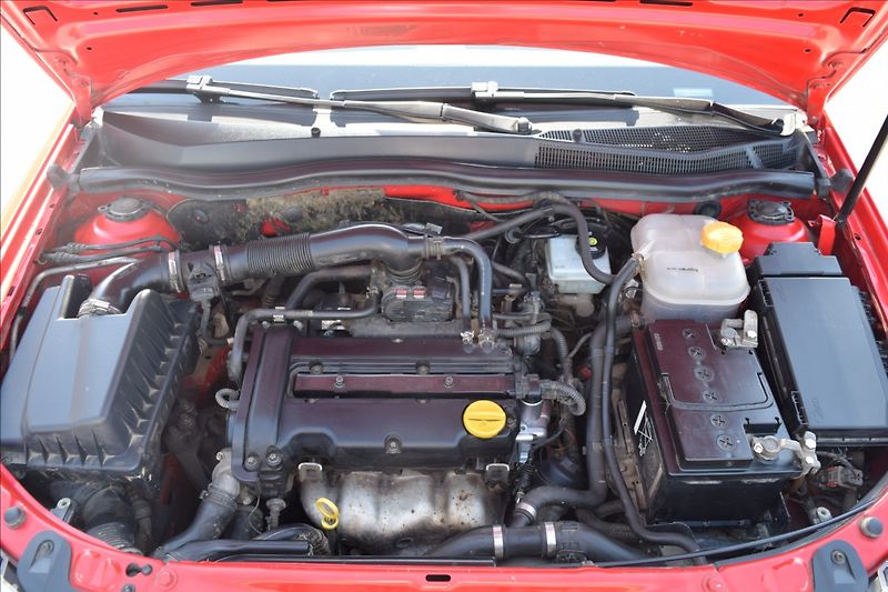 Opel Astra 1,4 i 66KW KLIMA ALU VÝHŘEV - fotka 50 z 50