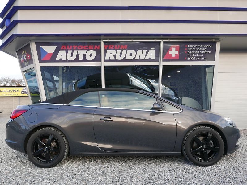 Opel Cascada 1,4 Turbo Cosmo REZERVACE - fotka 8 z 45