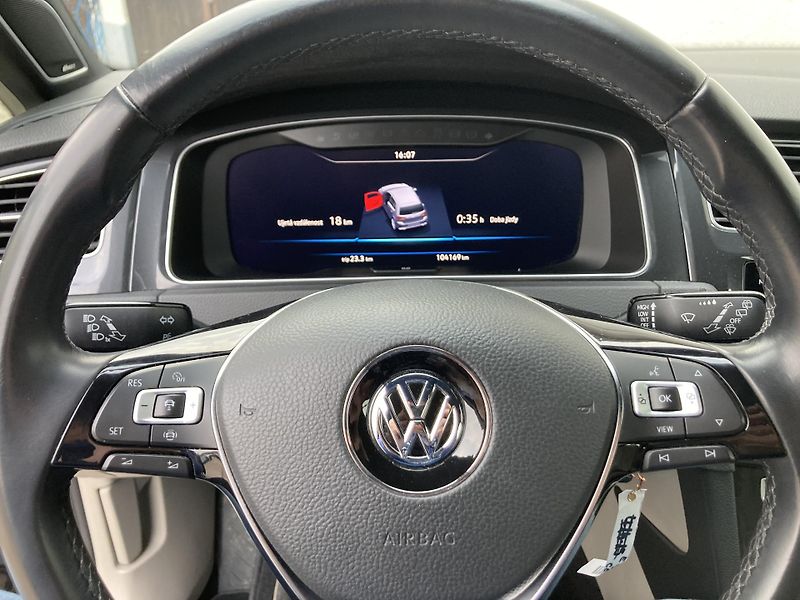 Volkswagen Golf (2019) MATRIX NAV DYNAUDIO WINTERPAKE - fotka 29 z 32