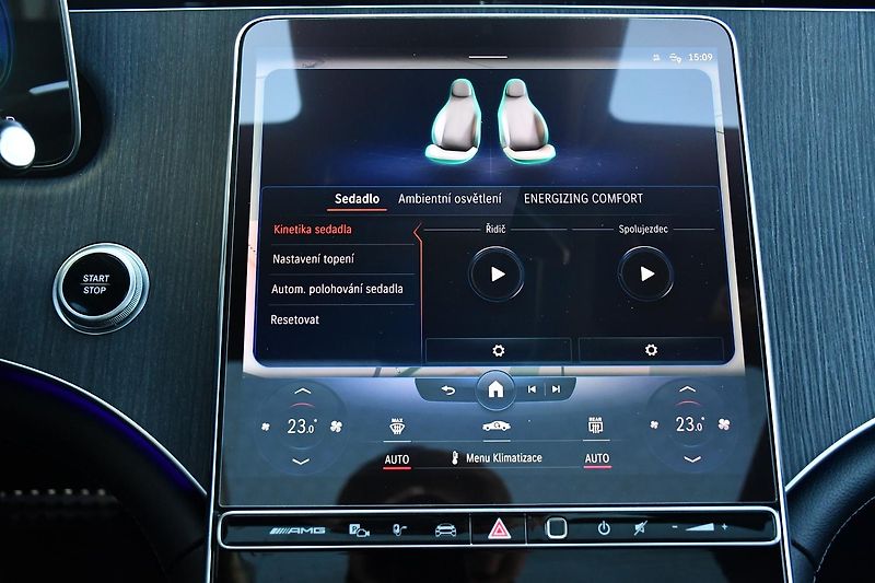 Mercedes-Benz EQE AMG 53 4MATIC+ PANO HUD ZÁRUKA - fotka 42 z 49