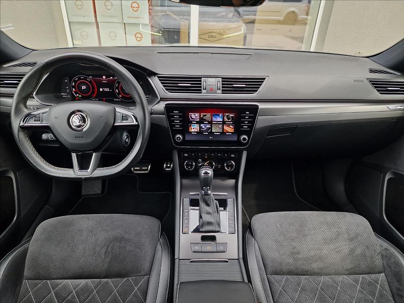 Škoda Superb 2.0TDI 140kW DSG SportLine ,ČR - fotka 24 z 50
