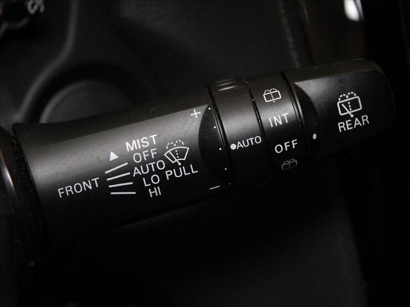 Mitsubishi ASX 1,6 i 86kW Invite+ 49tkm! ČR - fotka 18 z 21