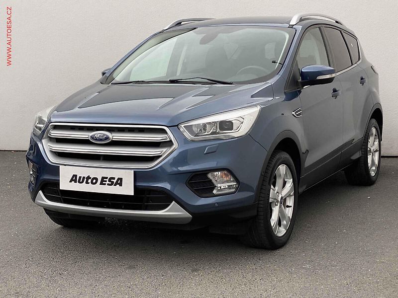 Ford Kuga (2019) 1.5 EB, Titanium, +kola - fotka 3 z 3