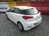 Hyundai i20 1,3 i servis.knížka - náhled 3