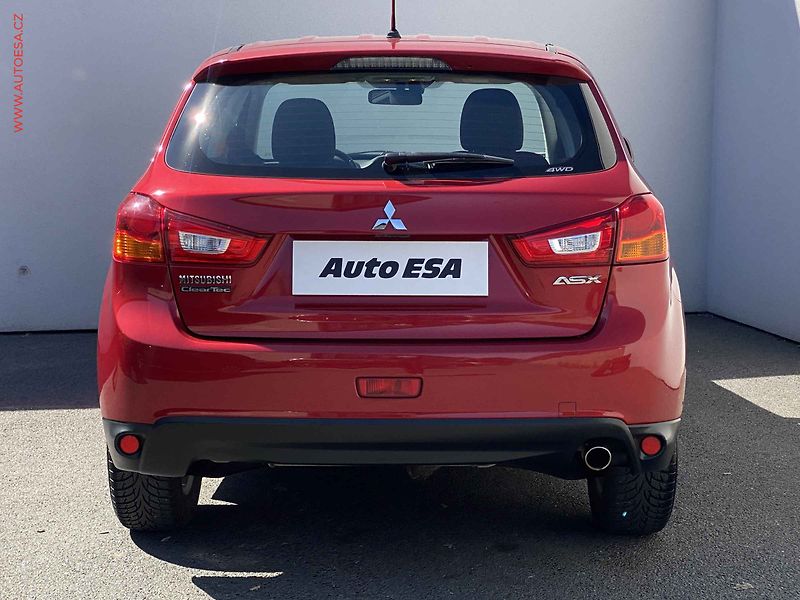 Mitsubishi ASX (2014) 1.8D 4x4, 1.maj,ČR, AC - fotka 5 z 18