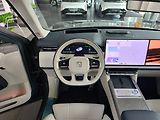 ZEEKR 9X Ultra 70 kWh Ultraluxusní PHEV - náhled 17
