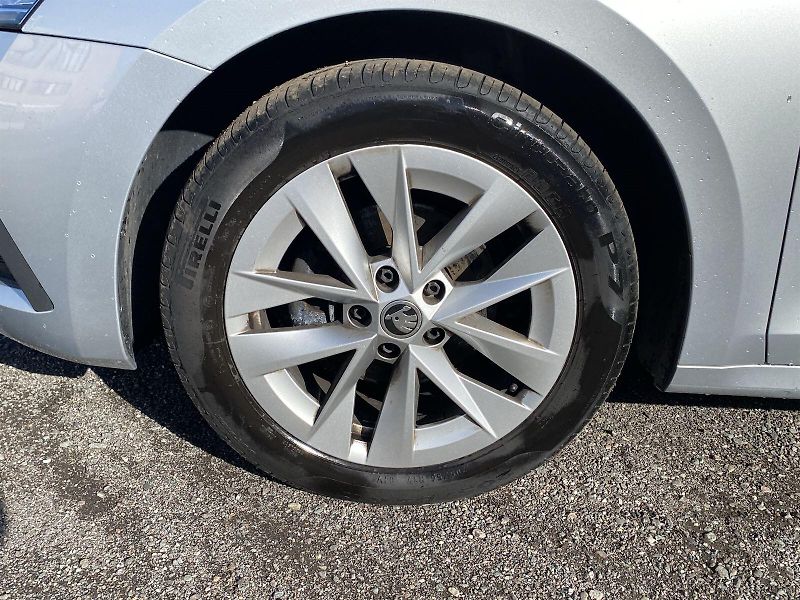 Škoda Octavia (2022) Combi 2.0 TDI DSG Style - fotka 30 z 35