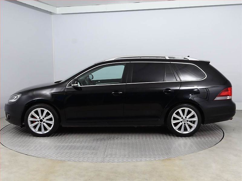 Volkswagen Golf (2011) Exclusive 1.6 TDI, Serv.kniha - fotka 3 z 18