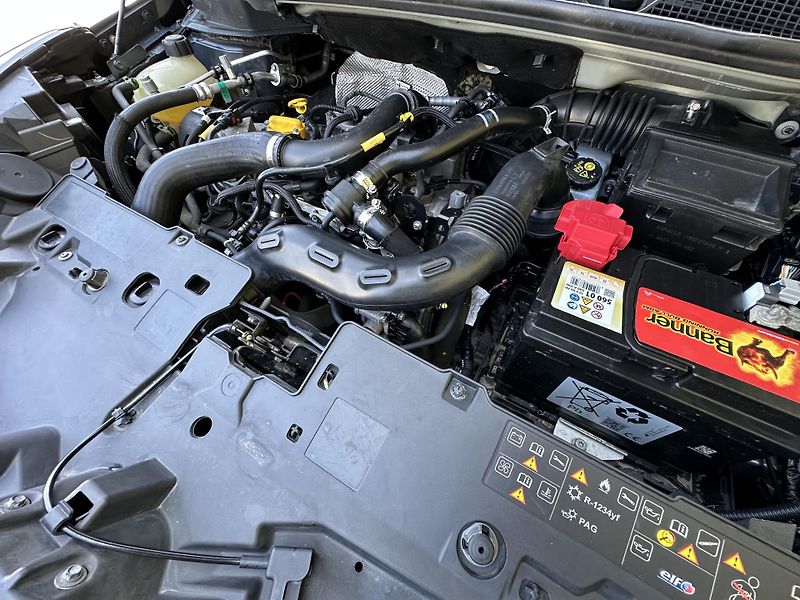 Renault Captur (2017) 0.9/66kW * KLIMA* 1.Maj.  - fotka 31 z 36