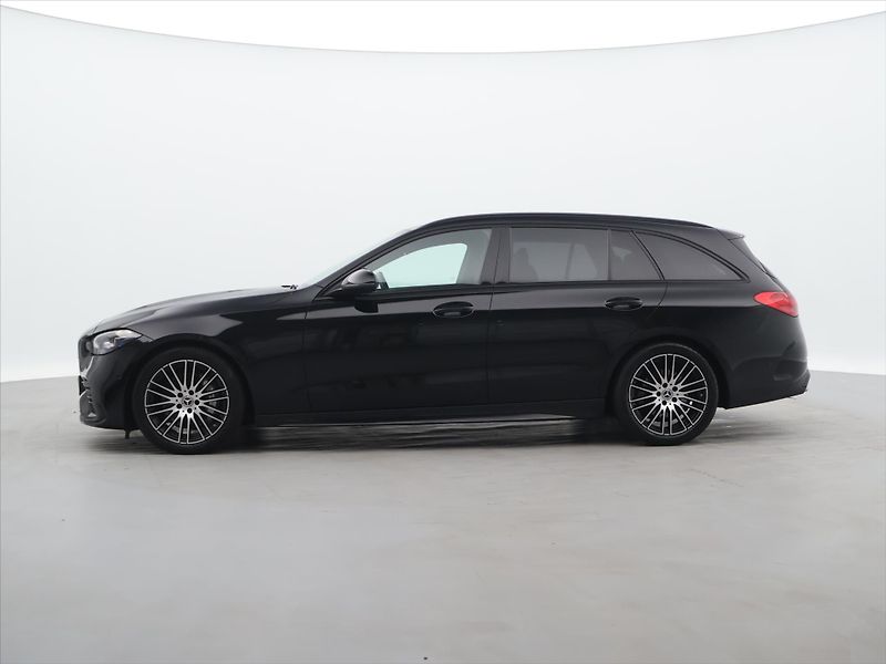 Mercedes-Benz Třídy C 2.0 220d 147kW AMG-Line - fotka 4 z 30