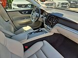 Volvo V60 2,0 B4 Plus Dark benzin - náhled 13