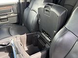 Dodge RAM (2016) 1500 Laramie V8 HEMI - náhled 32