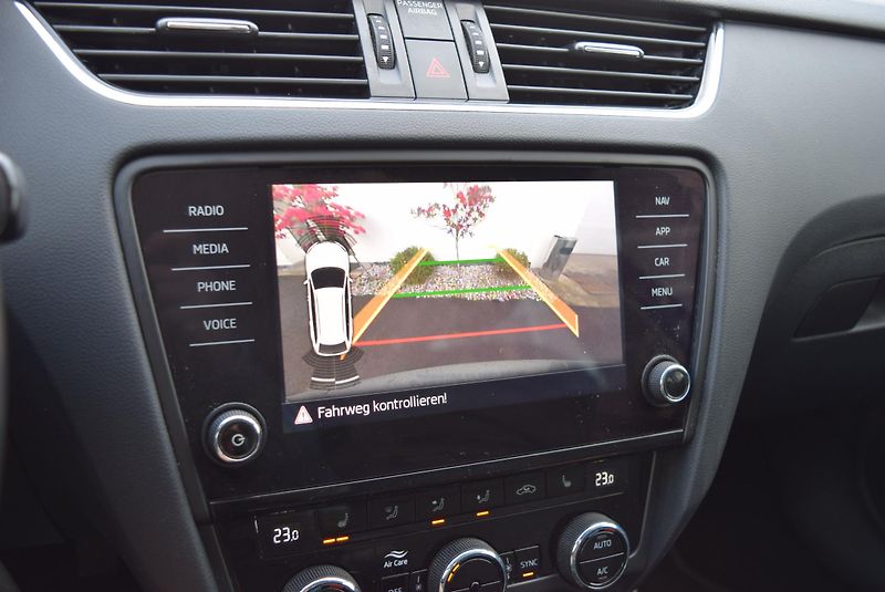 Škoda Octavia (2020) 1.5TSI 110kw STYLE LED KAM APP - fotka 25 z 47