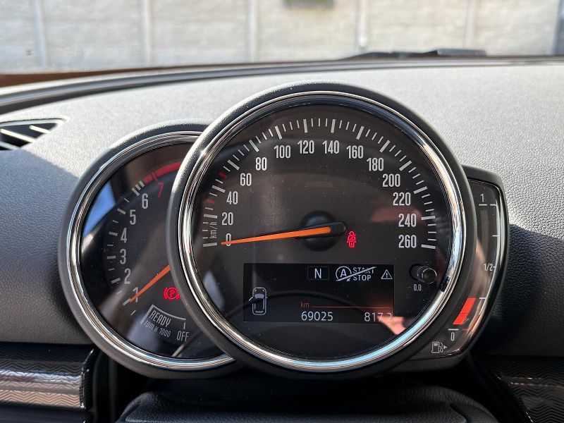 Mini Clubman Cooper 1.5i 100 kW Moonwalk,ČR - fotka 25 z 51