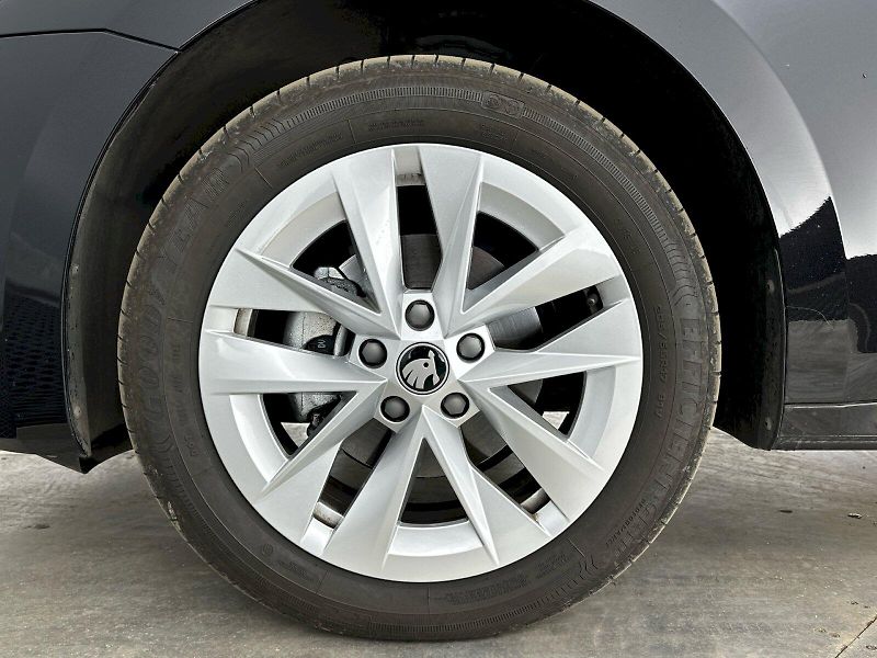 Škoda Octavia (2025) DSG 2.0TDI 110kW Top Selection - fotka 31 z 31