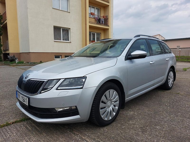 Škoda Octavia 2,0 TDi 110kw STYLE Manuál - fotka 3 z 19