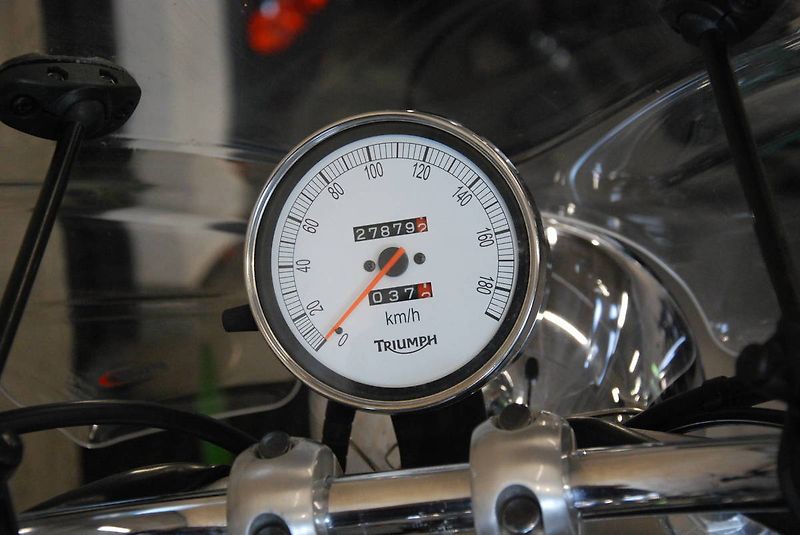 Triumph America (2007) VÝPRODEJ, hezký stav, krásný z - fotka 10 z 20