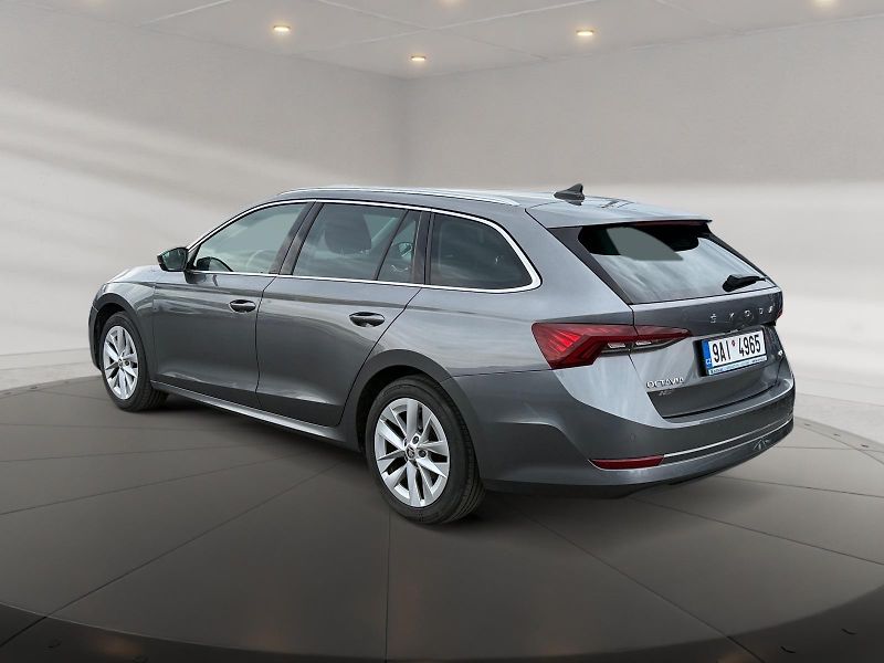 Škoda Octavia (2022) STYLE 2.0TSI 140kW DSG 4x4 CZ - fotka 4 z 11