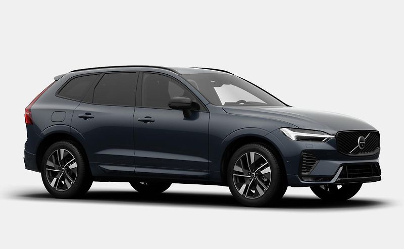 Volvo XC60 (2026) B5 AWD PLUS DARK - fotka 7 z 15