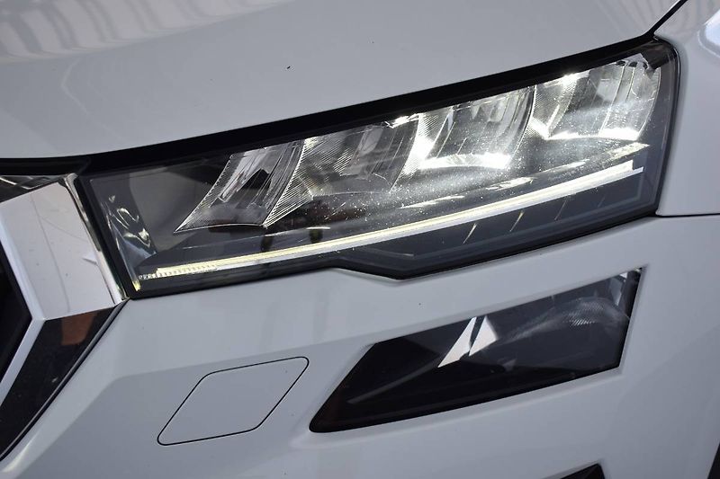 Škoda Karoq (2022) 1.5TSI 110kW TOUR, Tažné - fotka 28 z 28