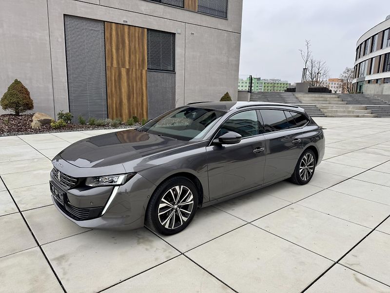 Peugeot 508 (2023) SW BlueHDi130 EAT8 ALLURE - fotka 26 z 40