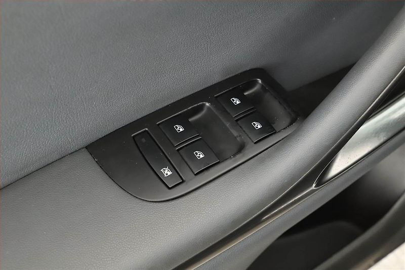 Opel Zafira (2012) Cosmo 2.0 CDTI, Navi, Xenony - fotka 16 z 16